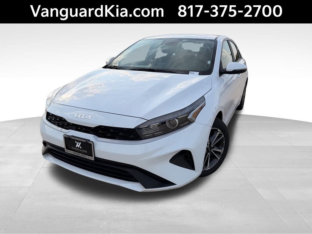 2023 Kia Forte LXS FWD