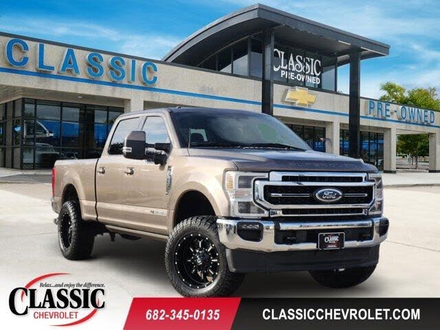 2022 Ford F-250 Super Duty Lariat Crew Cab 4WD