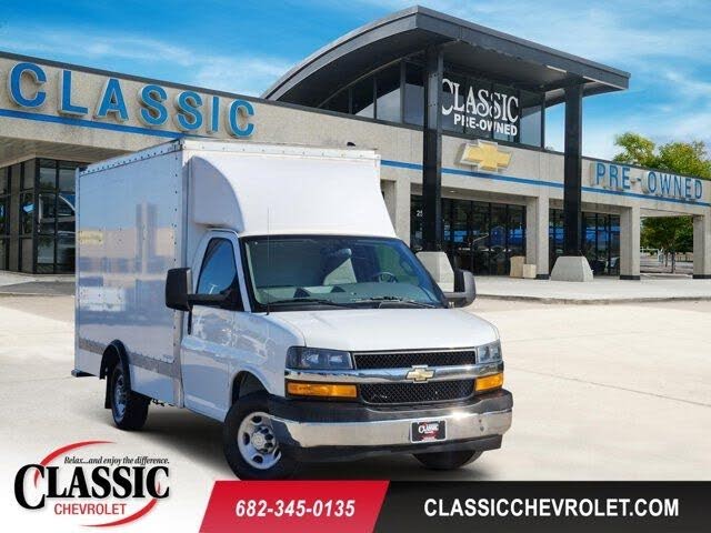 2025 Chevrolet Express Chassis 3500 Cutaway 139