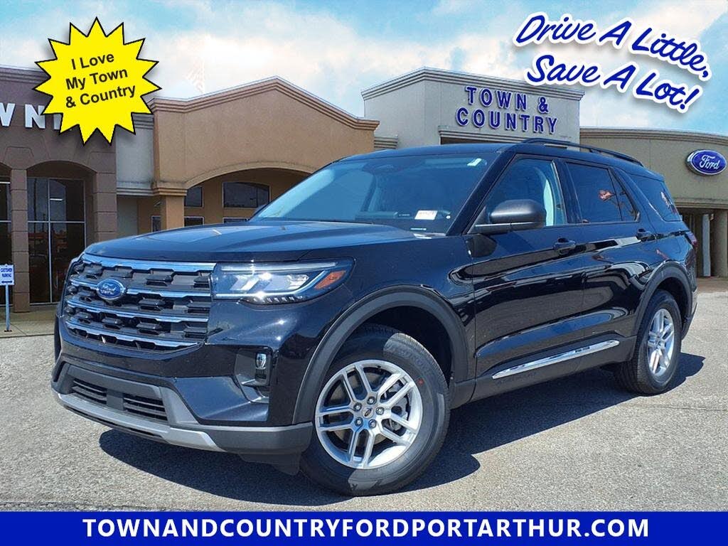 2025 Ford Explorer Active RWD