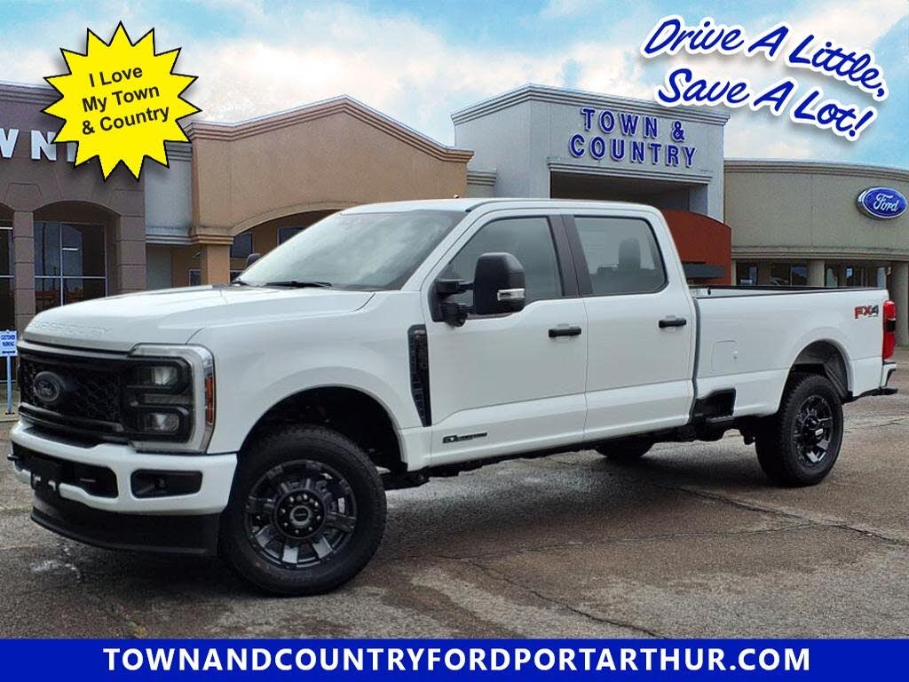 2025 Ford F-250 Super Duty XL Crew Cab 4WD