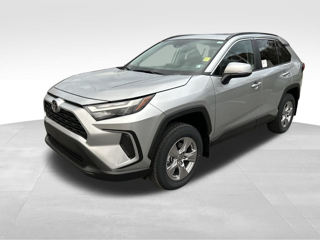 2025 Toyota RAV4 XLE AWD