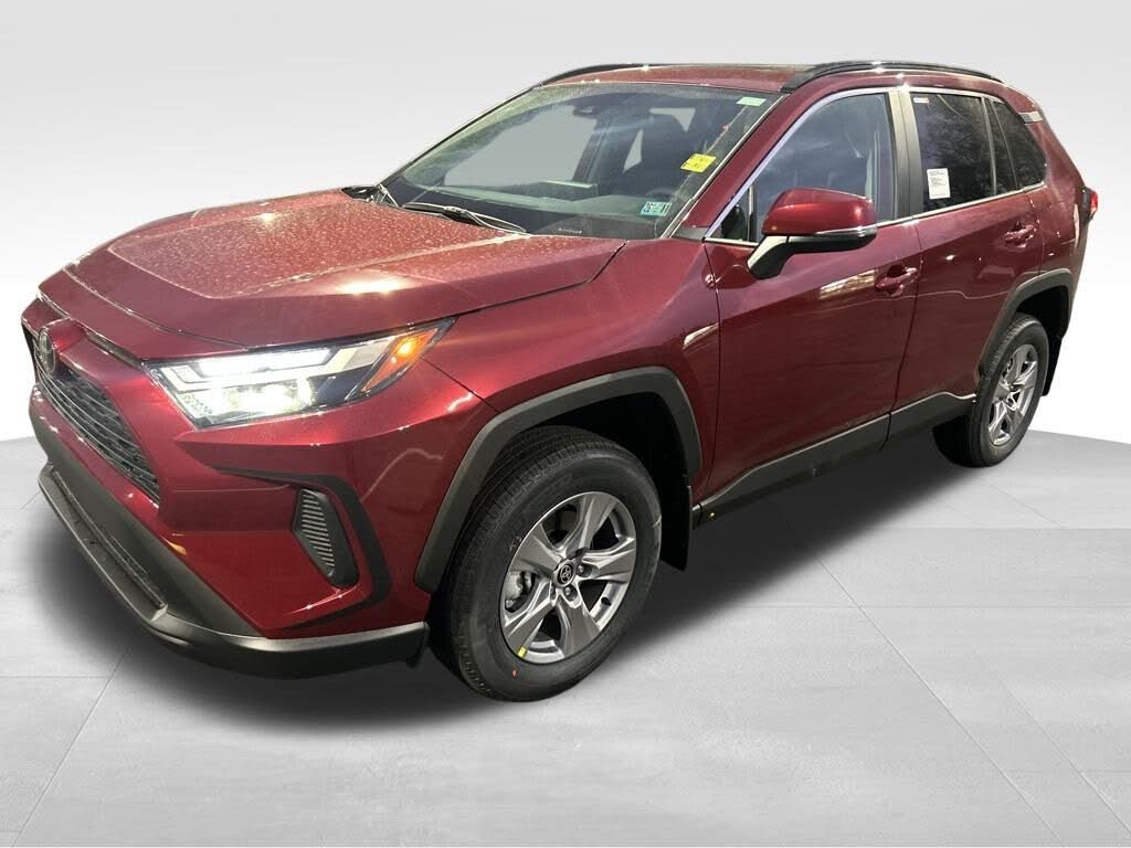 2025 Toyota RAV4 XLE AWD