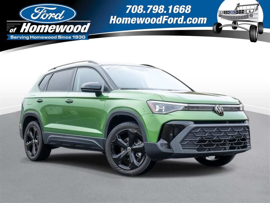 2025 Volkswagen Taos SE Black 4Motion