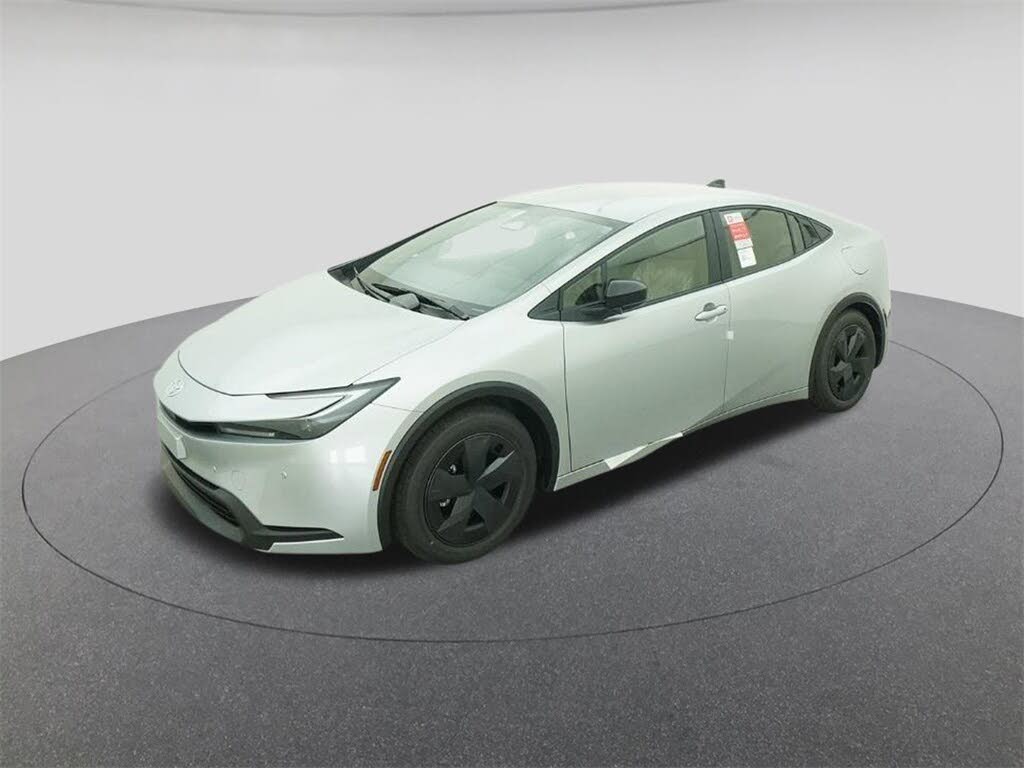 2026 Toyota Prius LE FWD