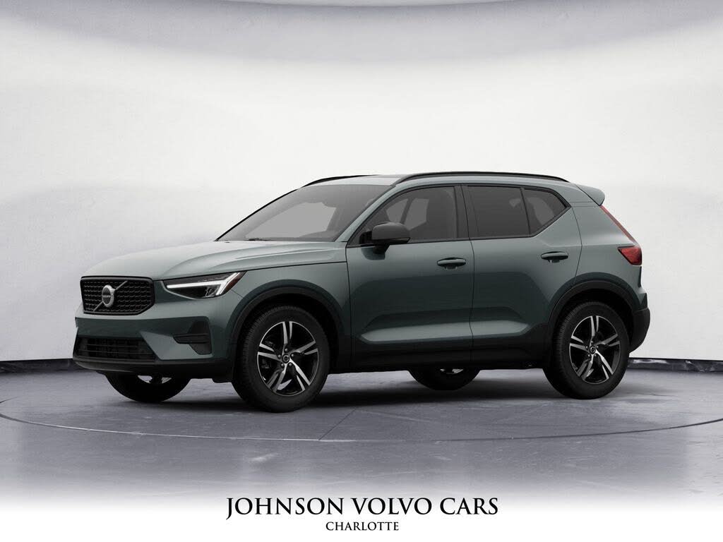 2026 Volvo XC40 B4 Core FWD