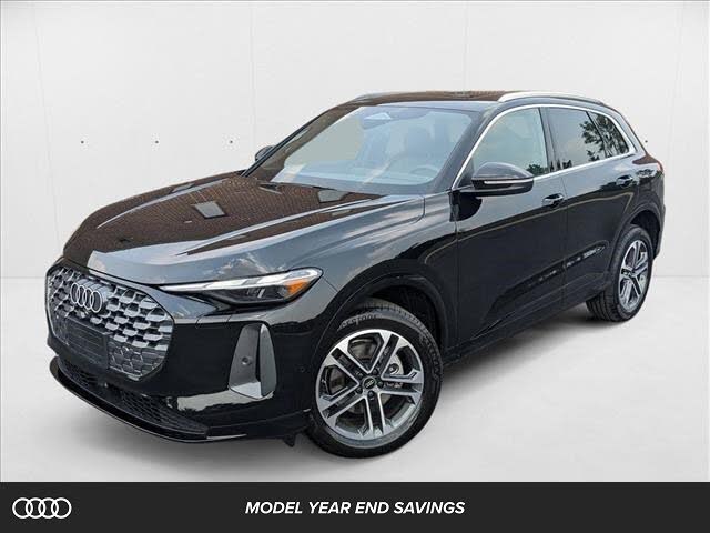 2025 Audi Q5 quattro Premium 40 TFSI