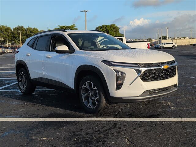 2025 Chevrolet Trax LT FWD