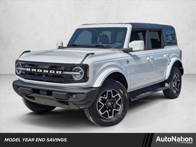 2025 Ford Bronco Outer Banks 4-Door 4WD