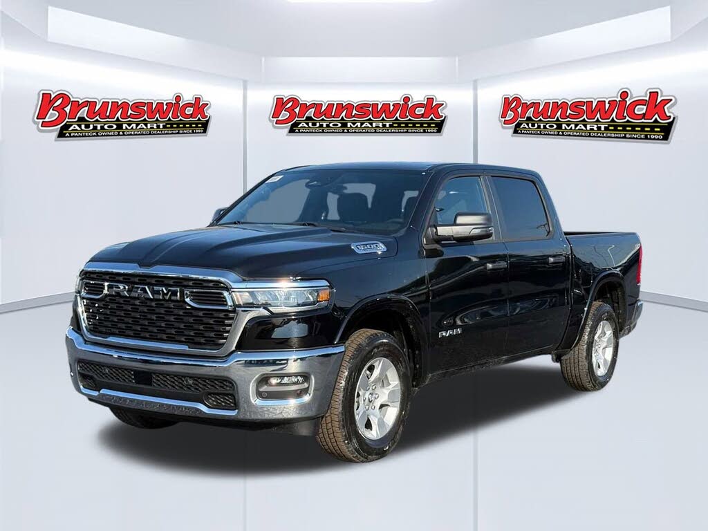 2026 RAM 1500 Big Horn Crew Cab 4WD