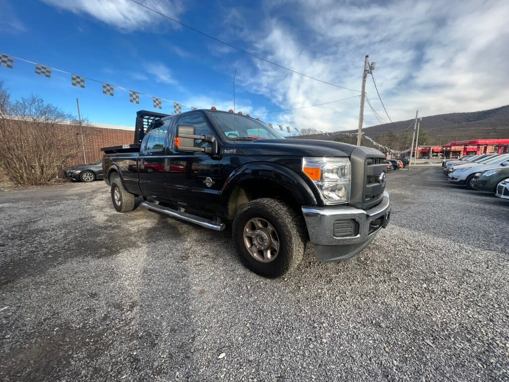 2015 Ford F-350 Super Duty XL Crew Cab 4WD