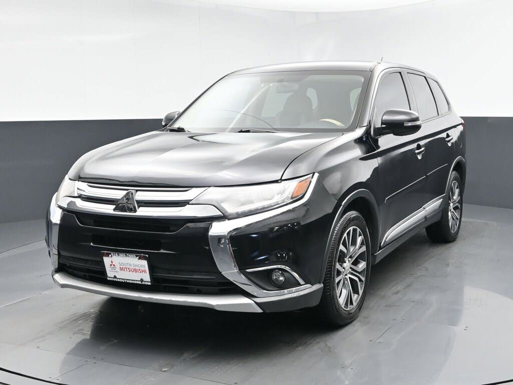 2016 Mitsubishi Outlander ES