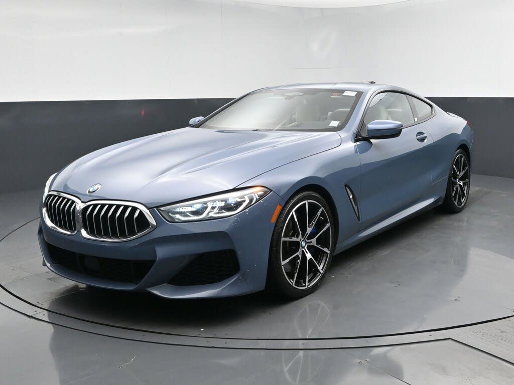 2022 BMW 8 Series 840i xDrive Coupe AWD