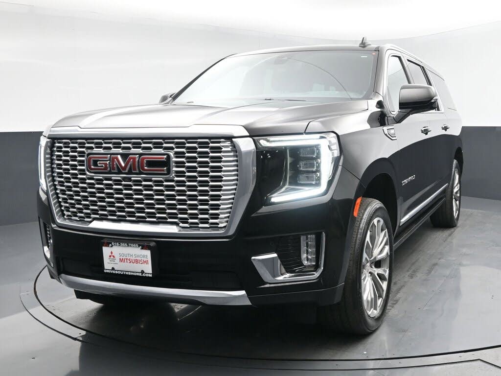 2022 GMC Yukon XL Denali 4WD