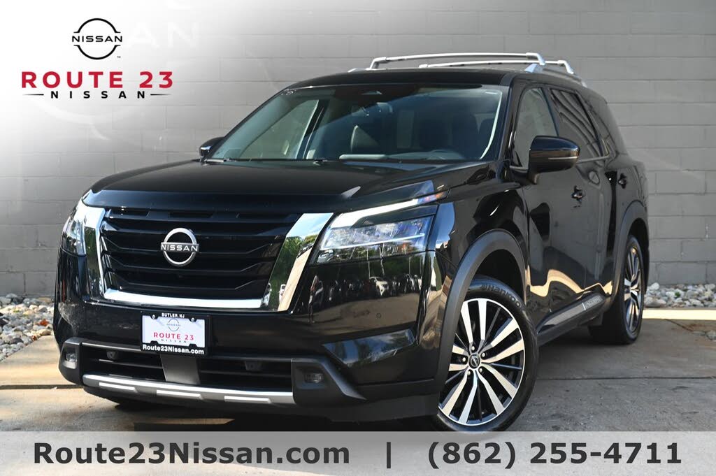 2022 Nissan Pathfinder Platinum 4WD