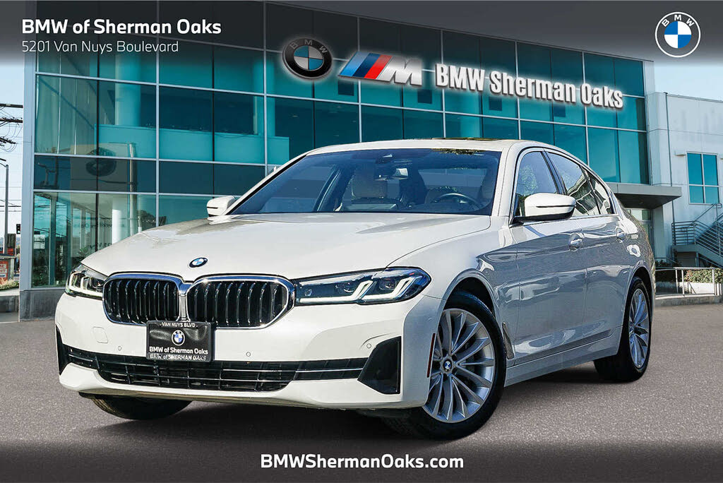 2023 BMW 5 Series 530i RWD