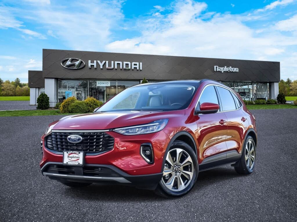 2023 Ford Escape Hybrid Platinum FWD