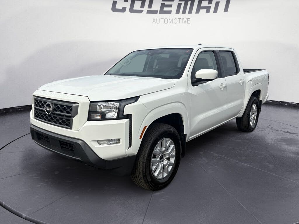 2023 Nissan Frontier SV Crew Cab 4WD