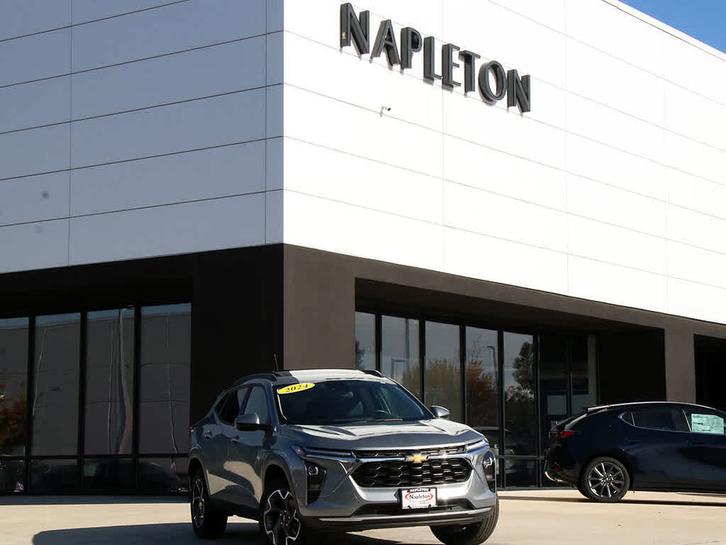 2024 Chevrolet Trax LT FWD