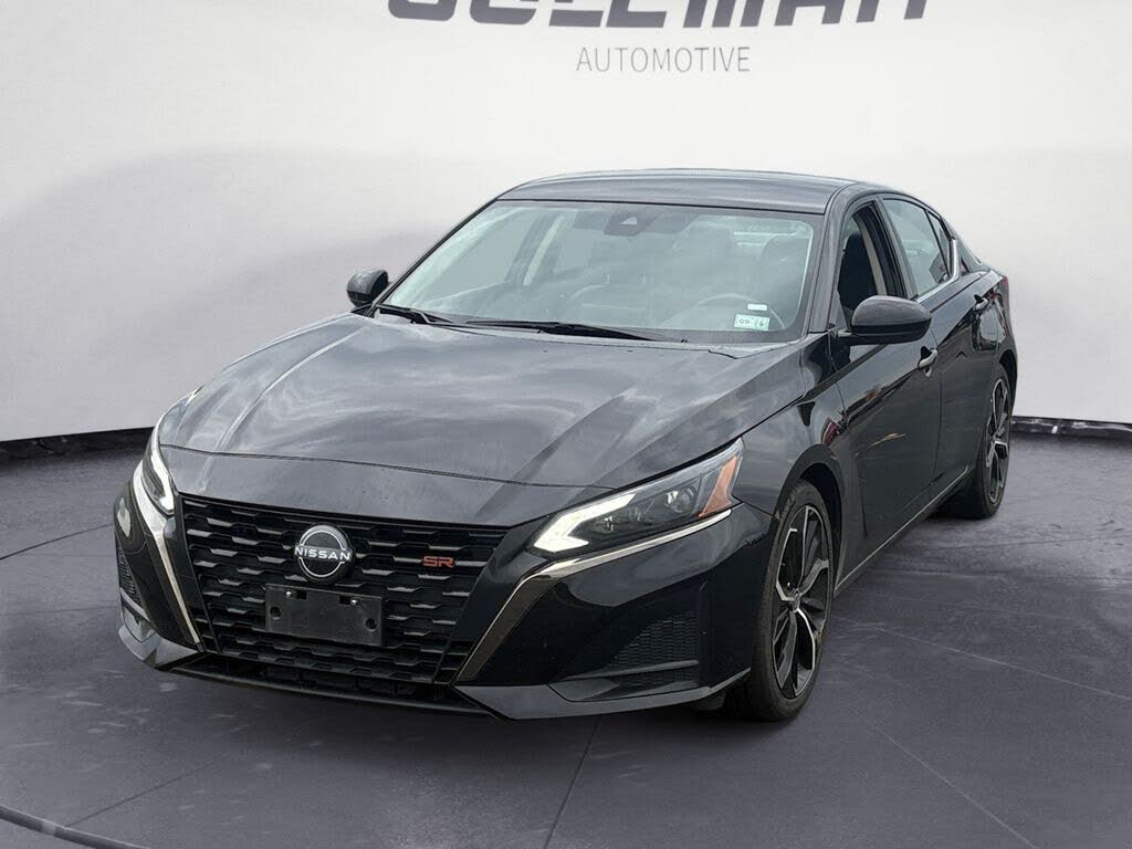 2024 Nissan Altima 2.5 SR FWD