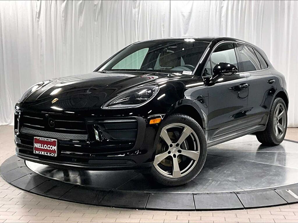 2024 Porsche Macan AWD