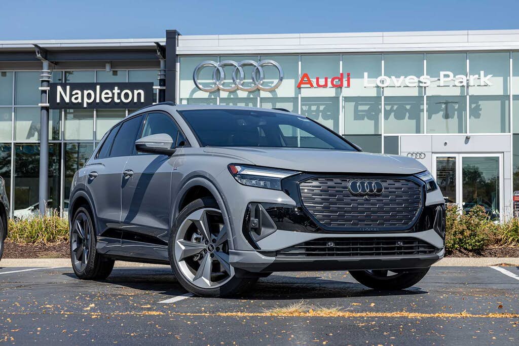 2025 Audi Q4 e-tron quattro Premium Plus 55