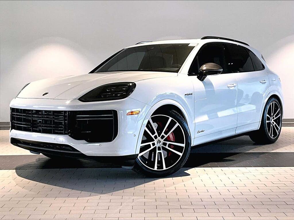 2025 Porsche Cayenne Turbo GT AWD