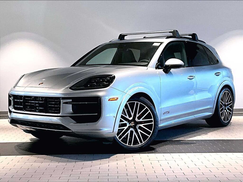 2025 Porsche Cayenne GTS AWD