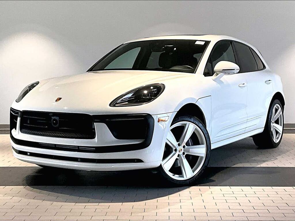 2025 Porsche Macan AWD