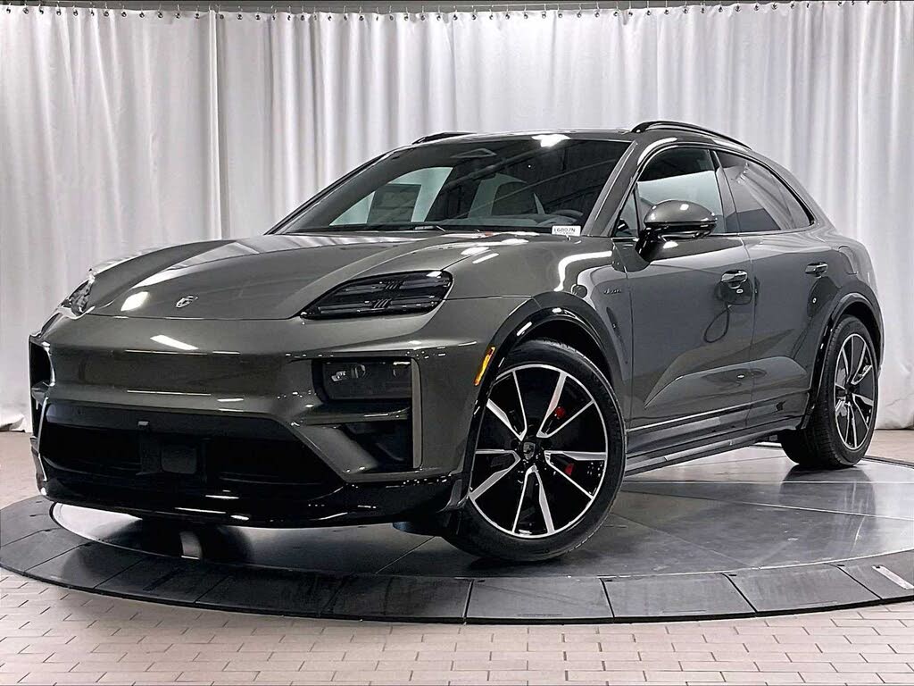 2025 Porsche Macan Electric Turbo Electric AWD