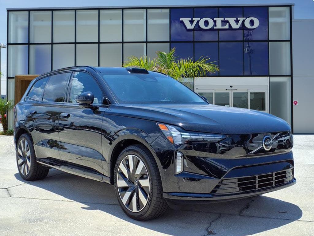 2025 Volvo EX90 Twin Ultra 7-Passenger eAWD