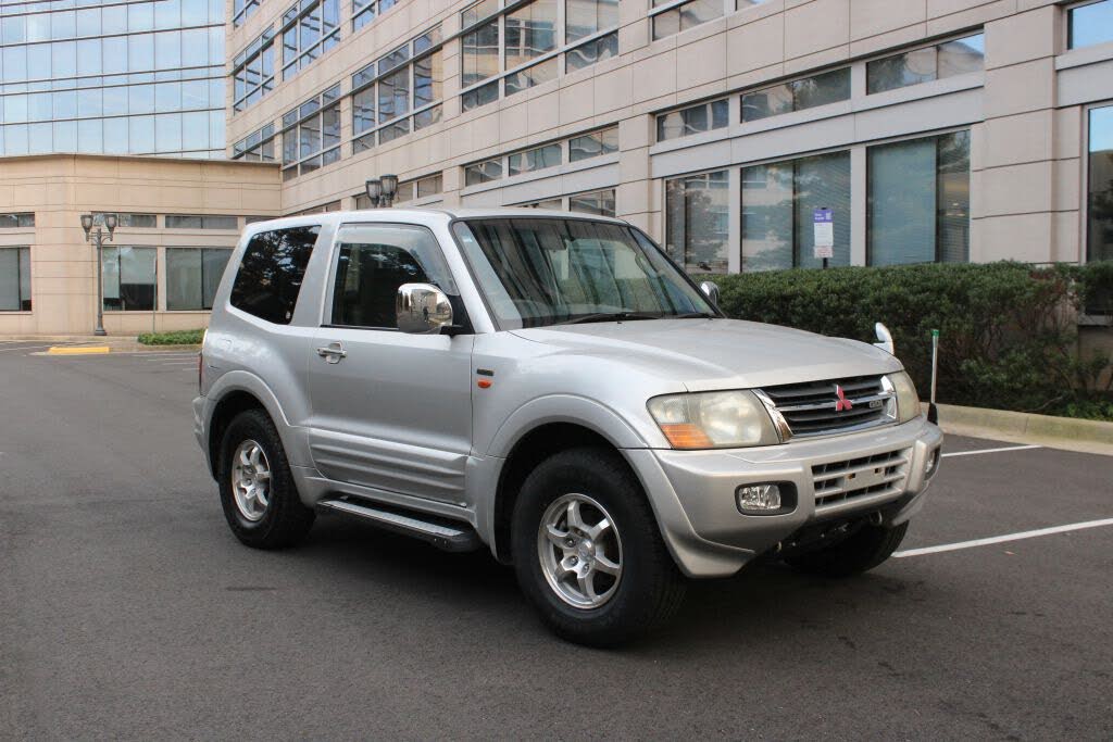2000 Mitsubishi Pajero IO 4WD