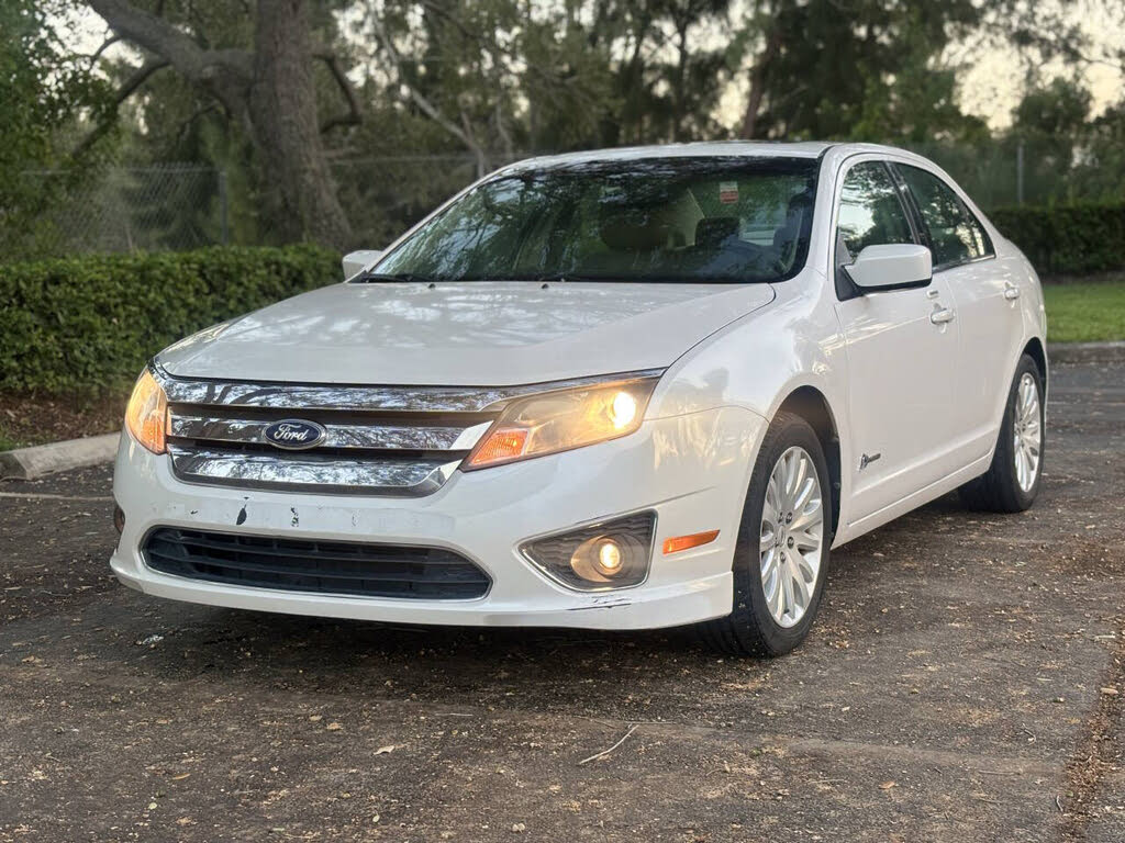 2010 Ford Fusion Hybrid FWD
