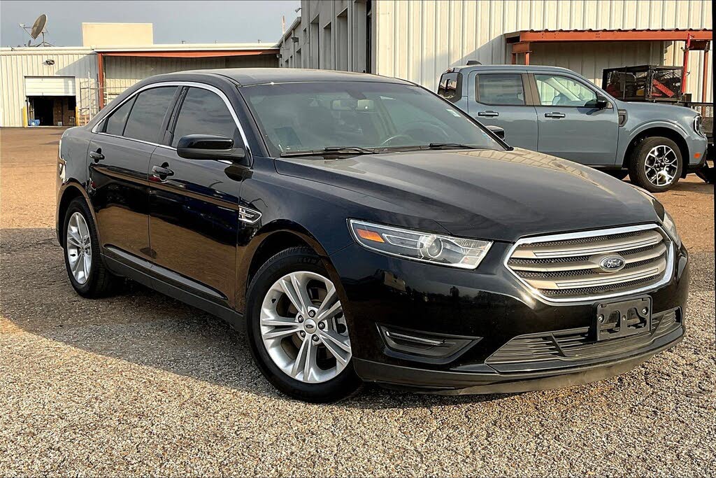 2018 Ford Taurus SEL FWD