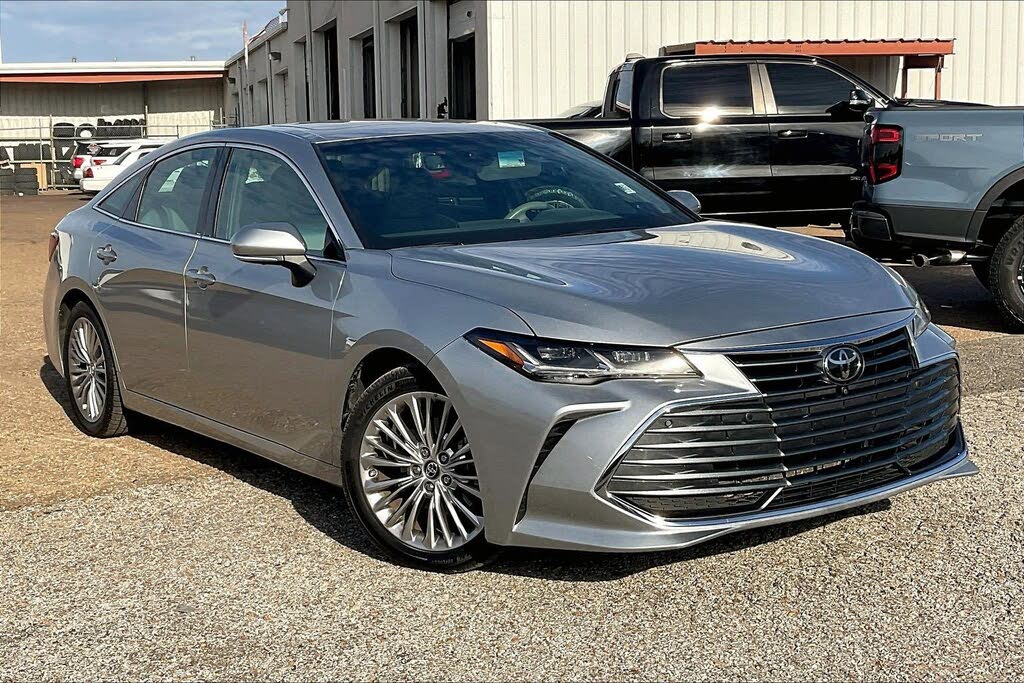 2019 Toyota Avalon Limited FWD