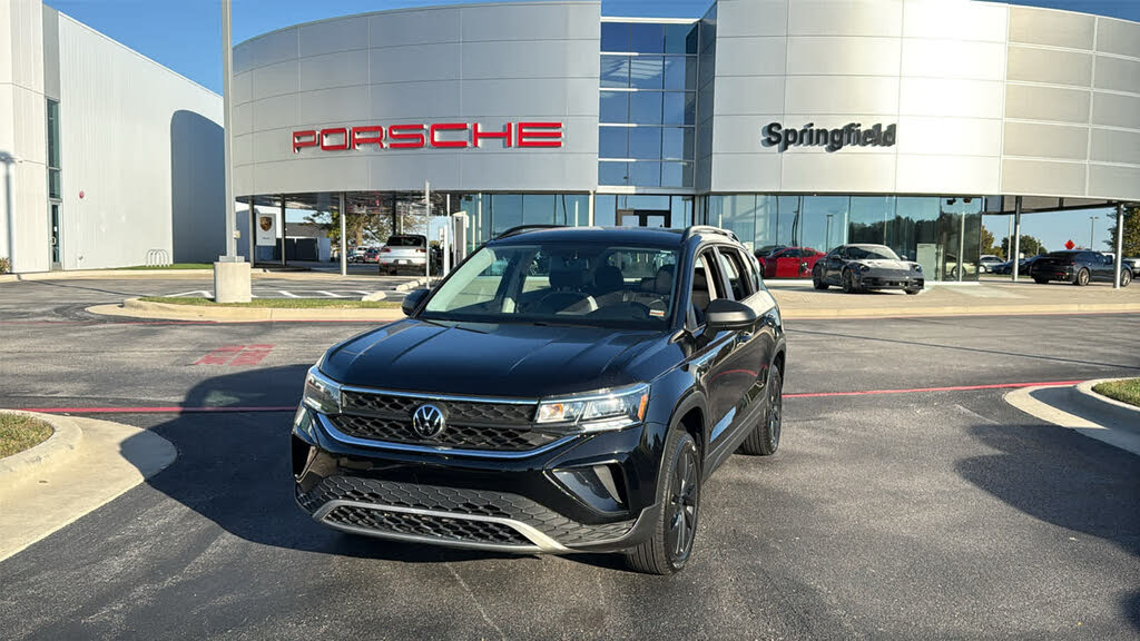 2022 Volkswagen Taos S FWD