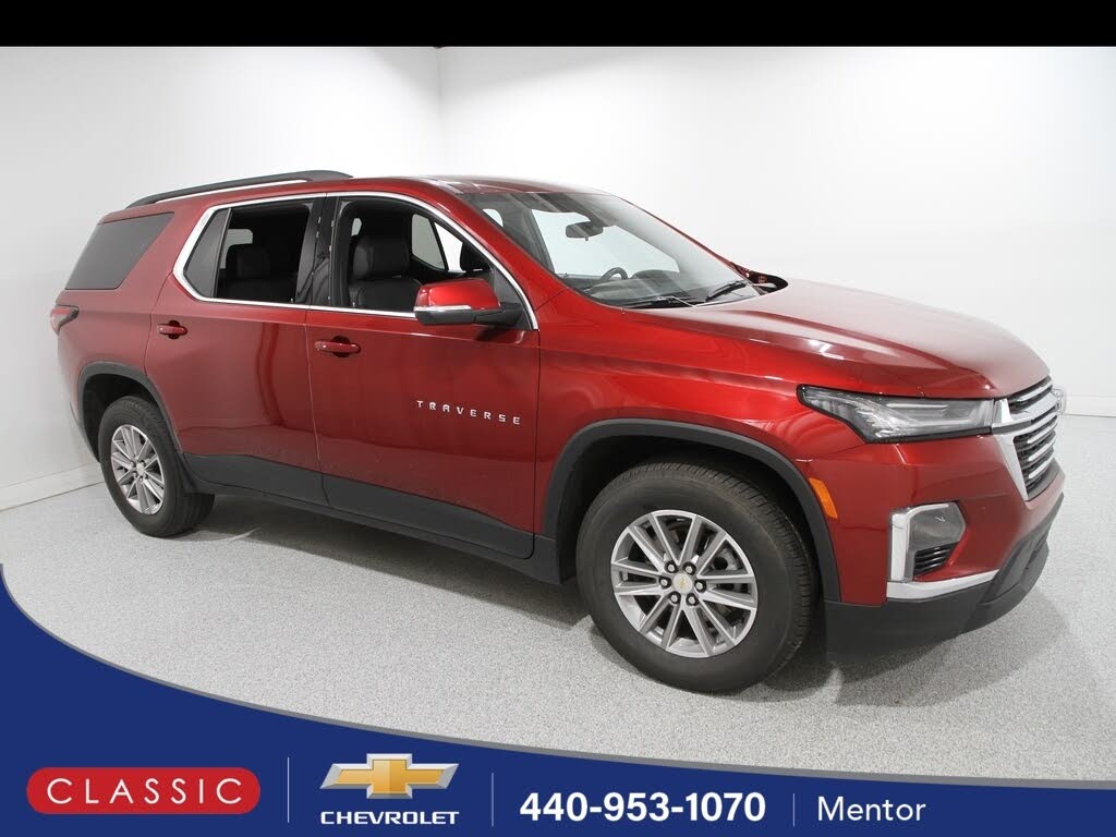 2023 Chevrolet Traverse LT Leather AWD