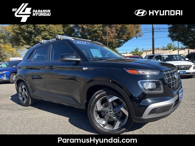 2023 Hyundai Venue SEL FWD