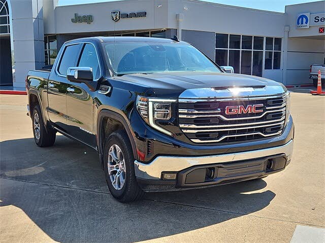 2024 GMC Sierra 1500 SLT Crew Cab 4WD