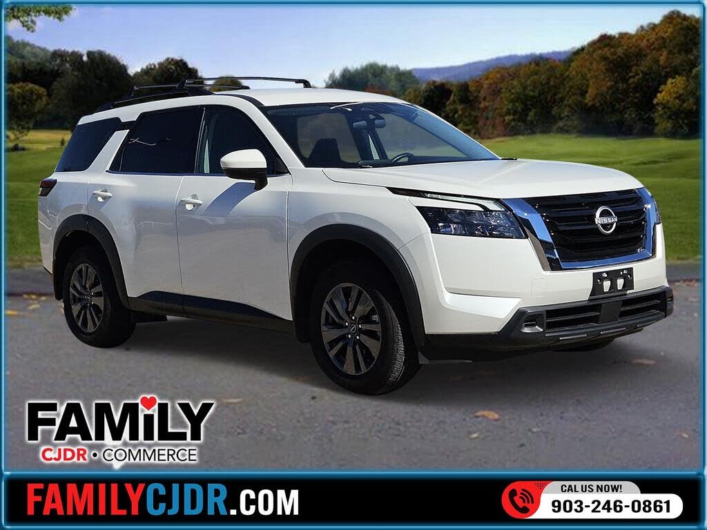 2024 Nissan Pathfinder SV 4WD
