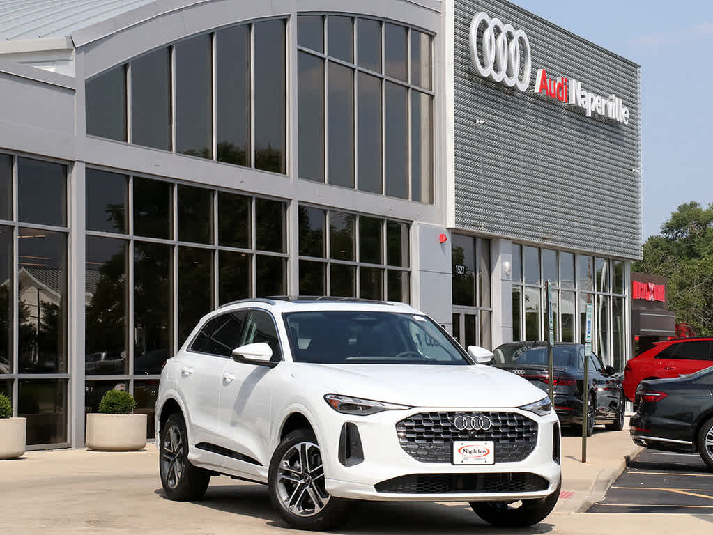 2025 Audi Q5 quattro Premium 40 TFSI