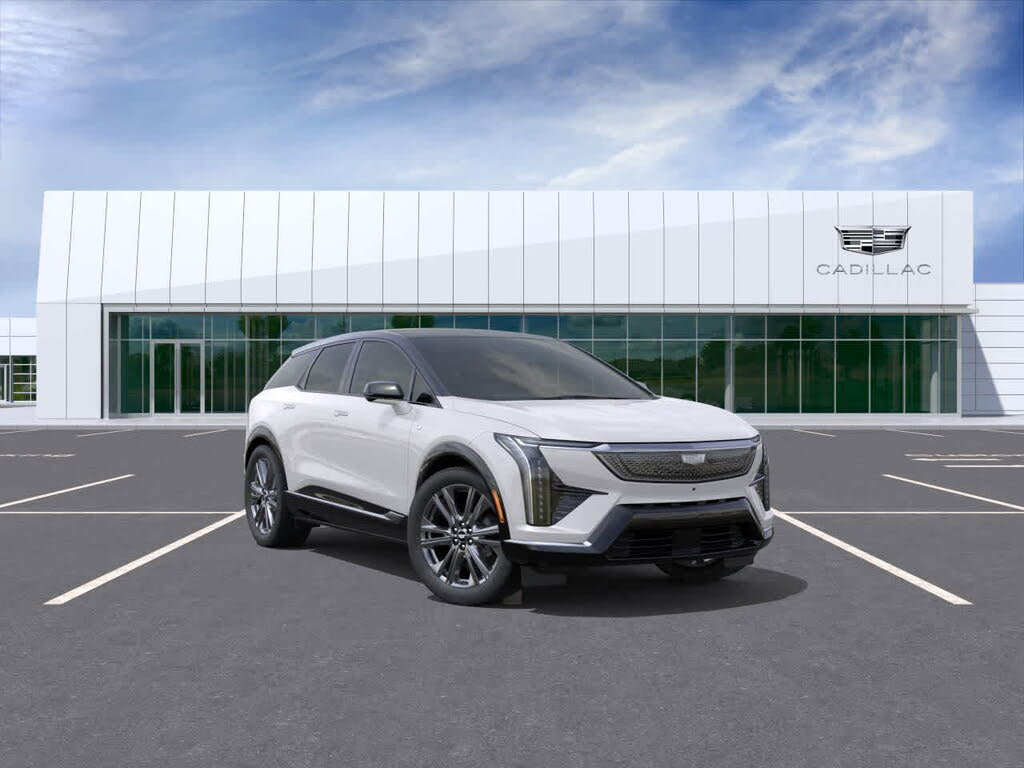 2025 Cadillac OPTIQ Sport 2 AWD
