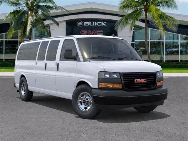 2025 GMC Savana Cargo 2500 RWD