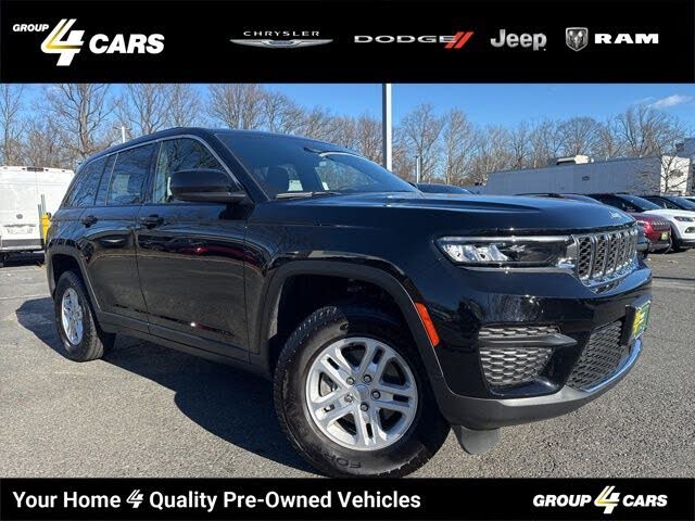 2025 Jeep Grand Cherokee Laredo 4WD