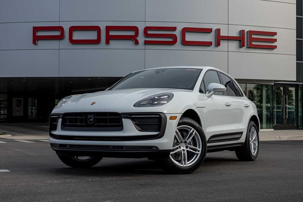 2025 Porsche Macan