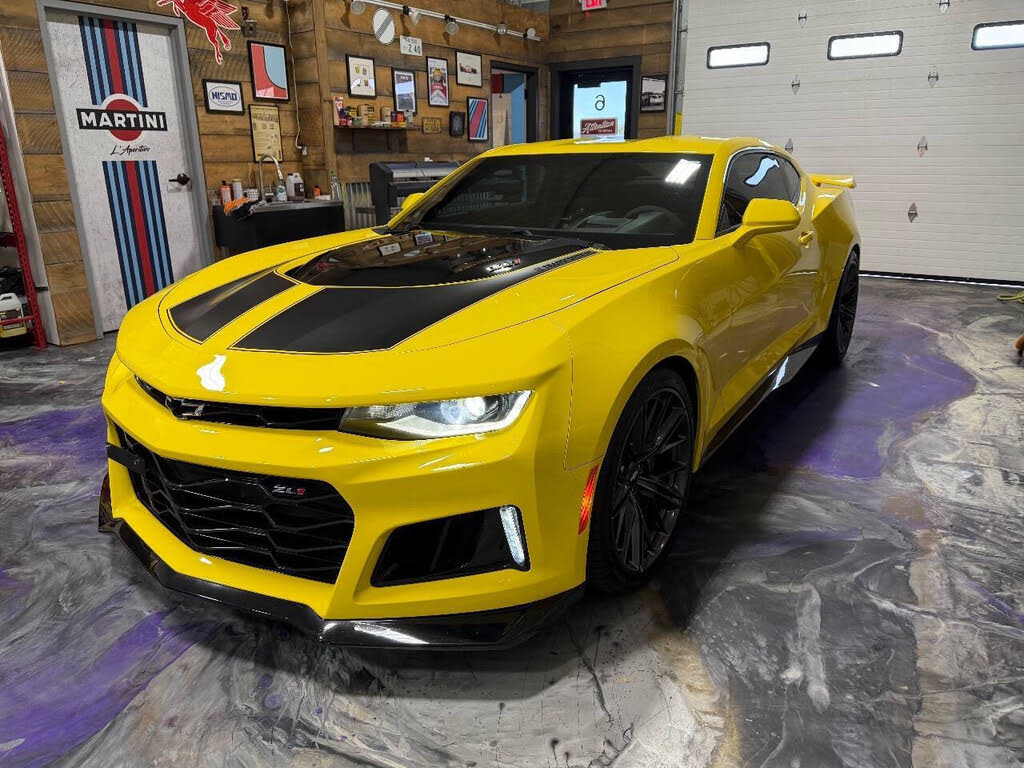 2018 Chevrolet Camaro ZL1 Coupe RWD