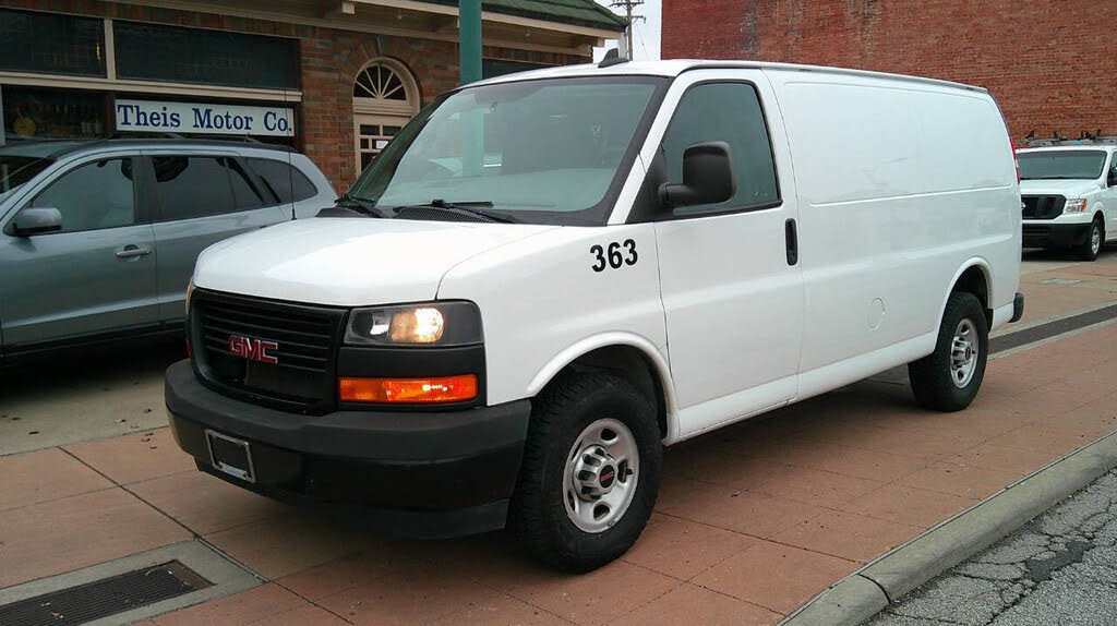 2019 GMC Savana Cargo 2500 RWD