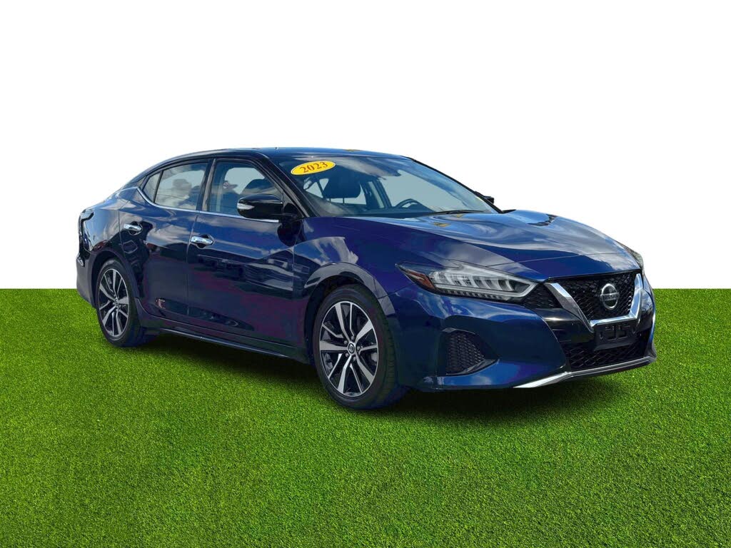 2022 Nissan Maxima SV FWD