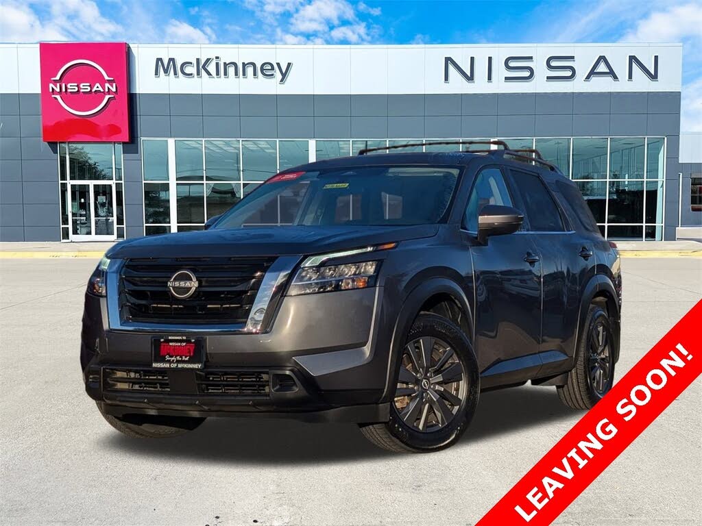 2022 Nissan Pathfinder SV FWD