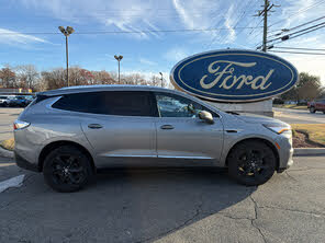 Buick Enclave Essence AWD
